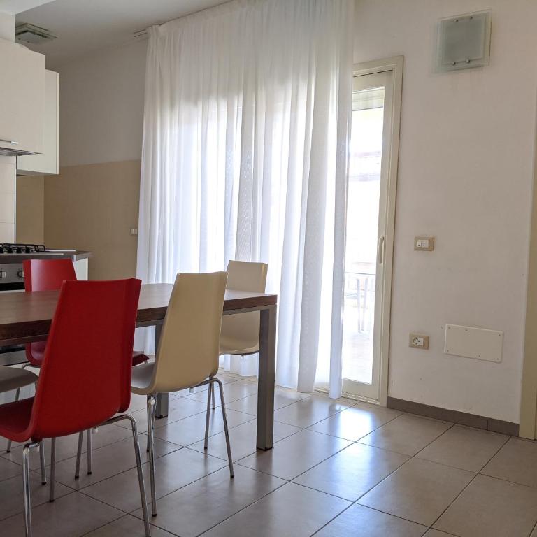 Residence Fiorita - Appartamento con 1 Camera da Letto e Balcone - 9