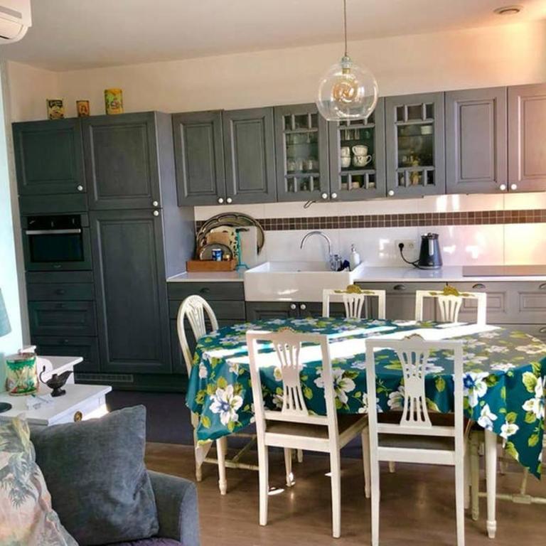 CHARMANT HOME - Mariesol - Appartement 2 Chambres - 32