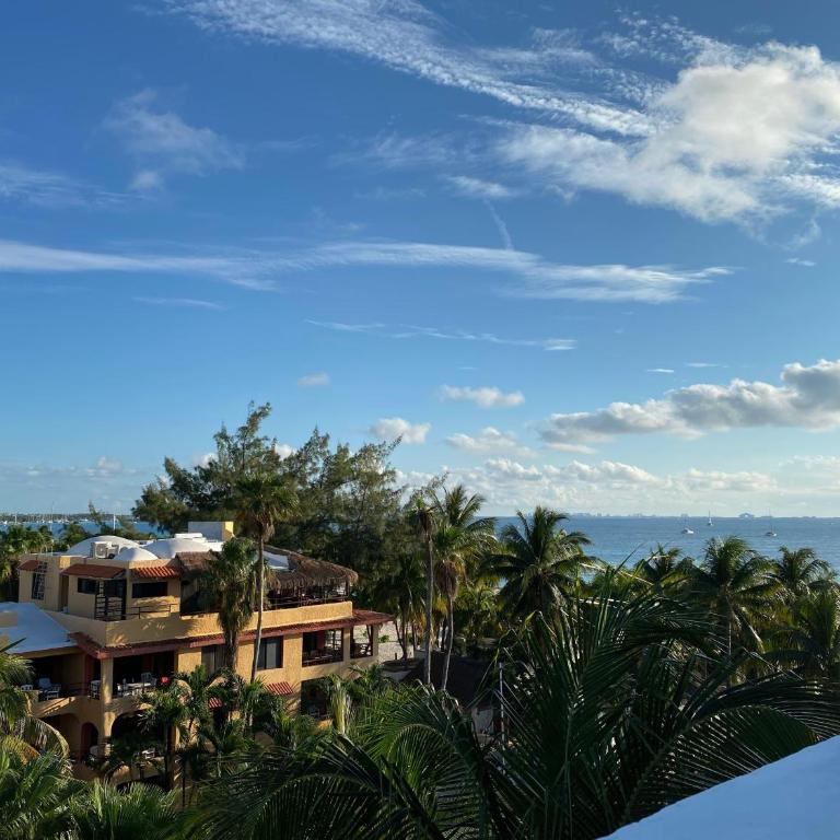 Cuxos Hotel Beachfront - Apartment with Sea View - 4
