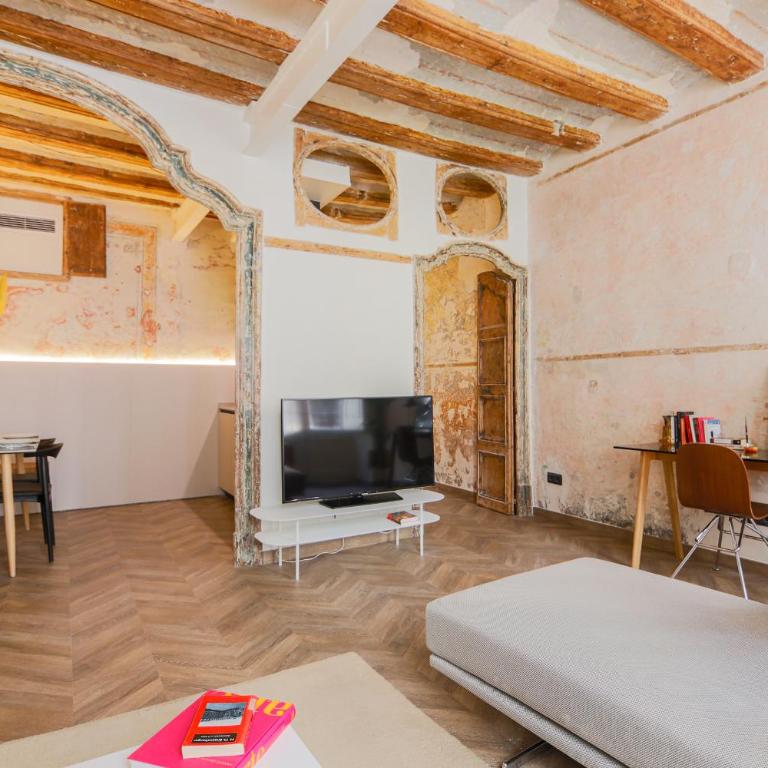 En Ville Boutique Apartments Boqueria Market - Three-Bedroom Apartment - 20