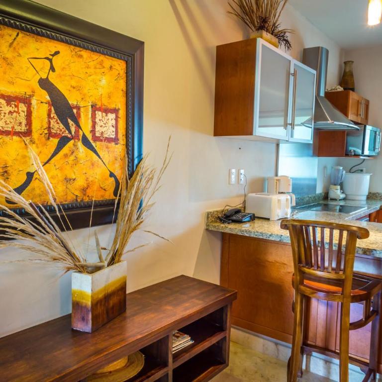 Paseo del Sol Coral B 206 condo - Three-Bedroom Apartment - 25