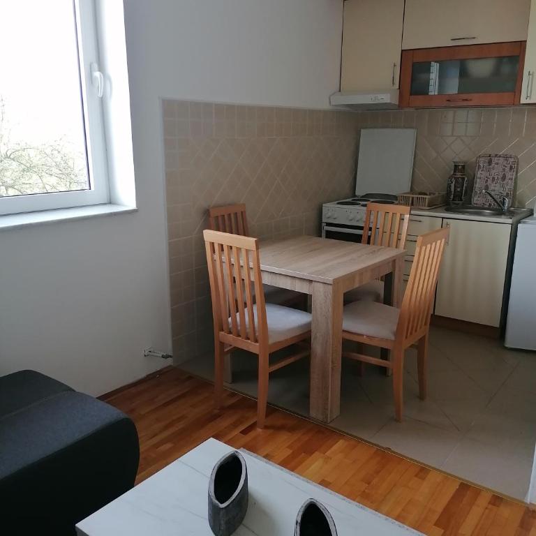 VILA DIVOTA - Apartman sa 1 Spavaćom Sobom - 24