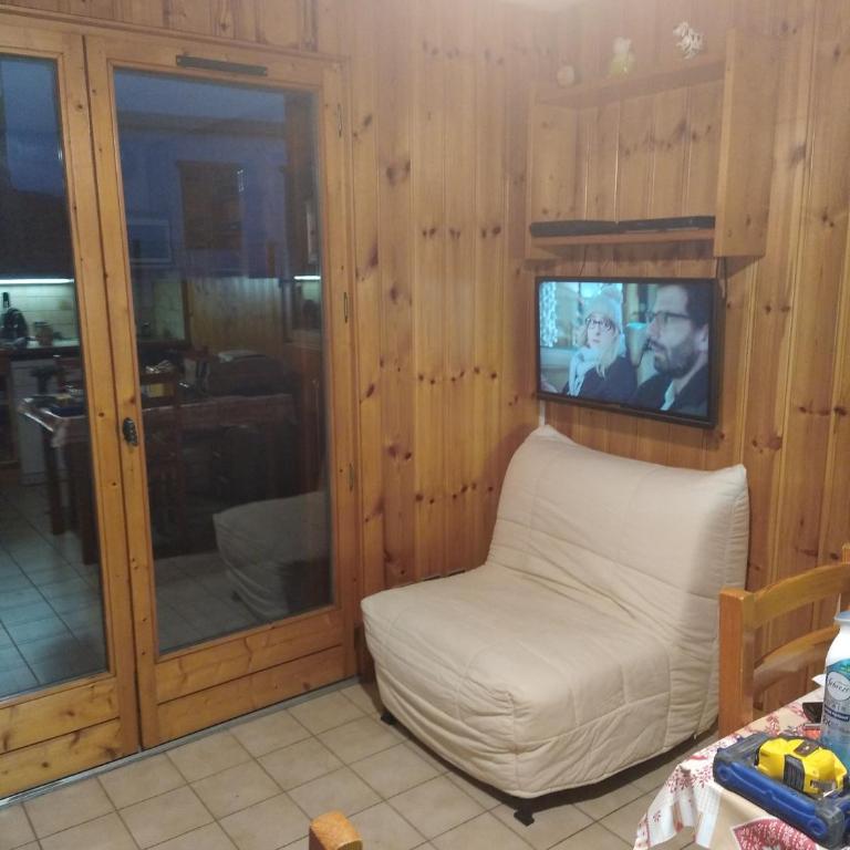 OURSONS 1 - Appartement avec Vue sur la Montagne - 11