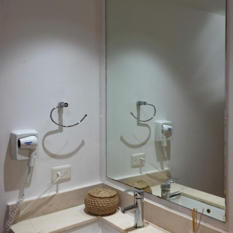 Elements Garden House 5 condo - Two-Bedroom Apartment - 37