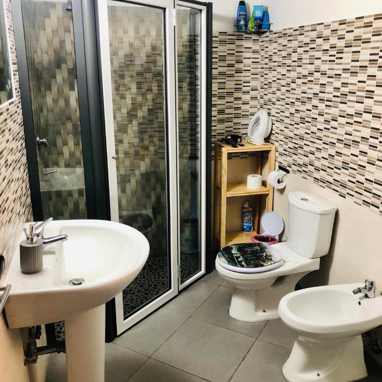 Antony’s Home - One-Bedroom Apartment - 27