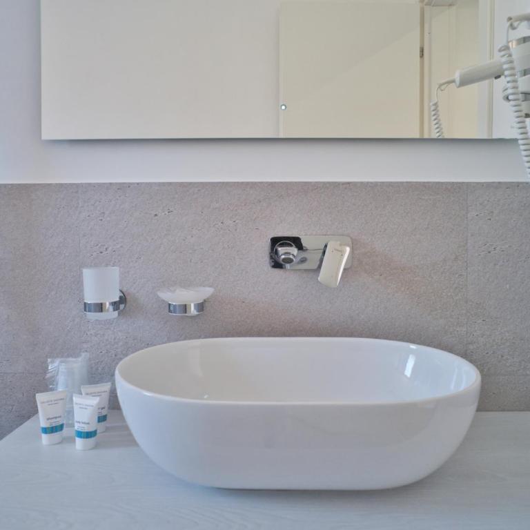 Hotel Medusa - Camera Familiare - 9