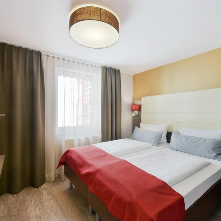KOOS Hotel&Apartments - City Aparthotel - Apartamento de 4 habitaciones - 8