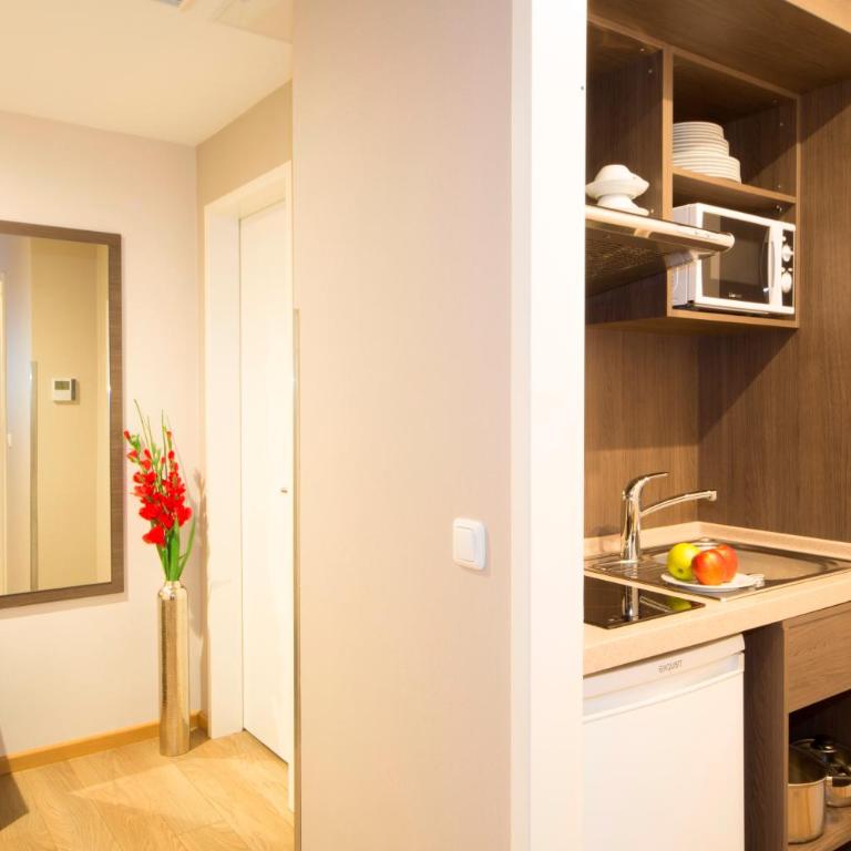 KOOS Hotel&Apartments - City Aparthotel - Apartamento Plus de 2 dormitorios - 9