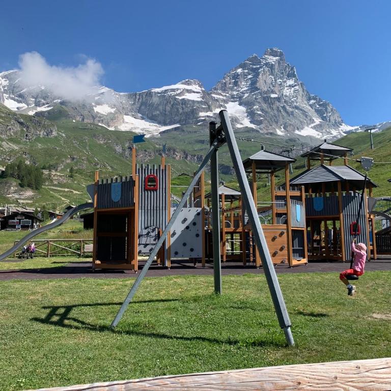 renovated studio ski in ski out, CIR 1255 - Monolocale - 14