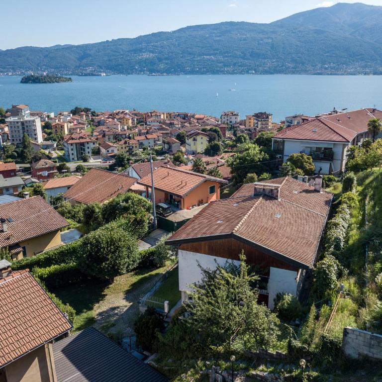 Villetta autonoma affacciata sul Golfo Borromeo - Casa con 2 Camere da Letto - 2