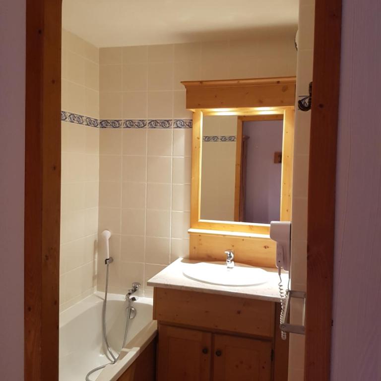 Appartement Le Pic Blanc - Appartement 2 Chambres - 12