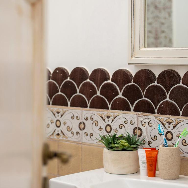 CASA CAPRILE POSITANO - Camera Matrimoniale Deluxe con Terrazza e Vista Mare - 4