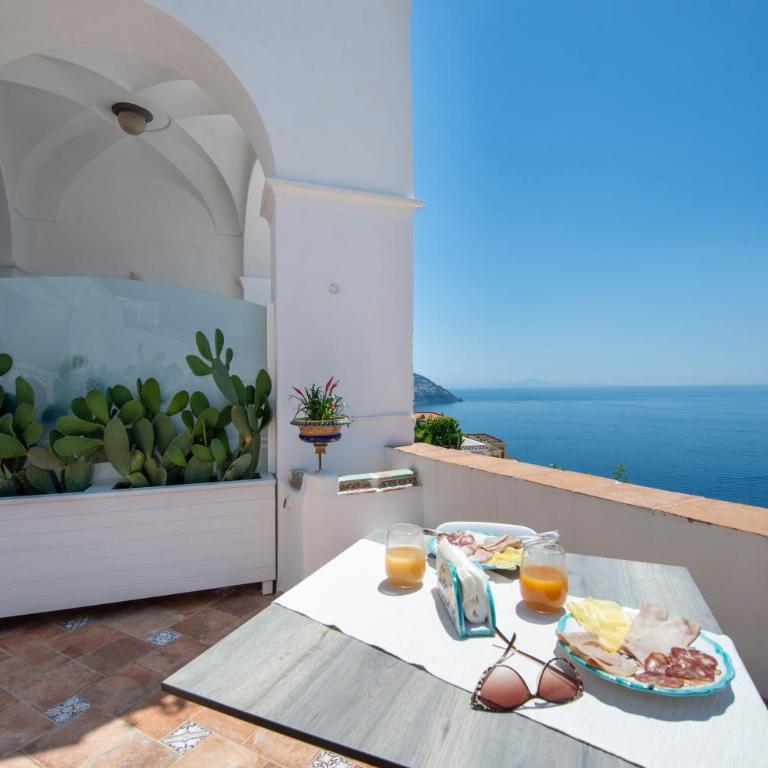 CASA CAPRILE POSITANO - Camera Matrimoniale Deluxe con Terrazza e Vista Mare - 17