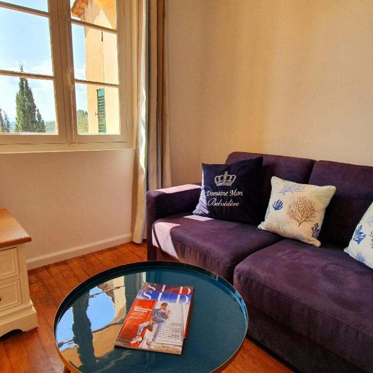 Apartment Picasso in large park with heated pool - Appartement - 2