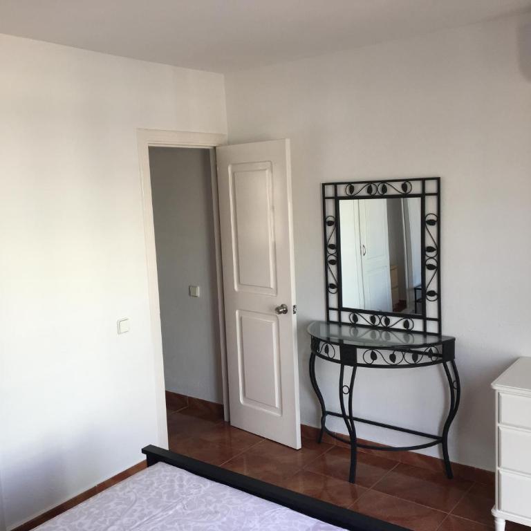Castillo Mar Superior - One-Bedroom Apartment - 23
