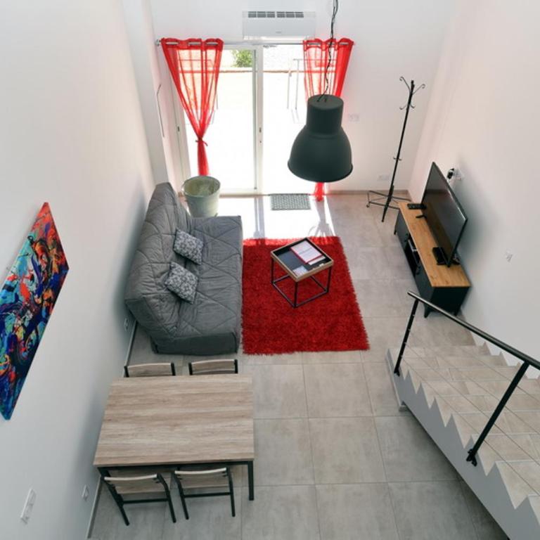 Sous Les Pins gîtes et chambres d'hôtes - Maison 1 Chambre - 17