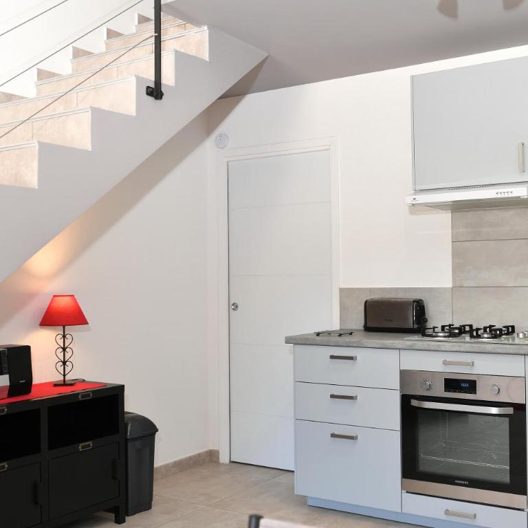 Sous Les Pins gîtes et chambres d'hôtes - Maison 1 Chambre - 11