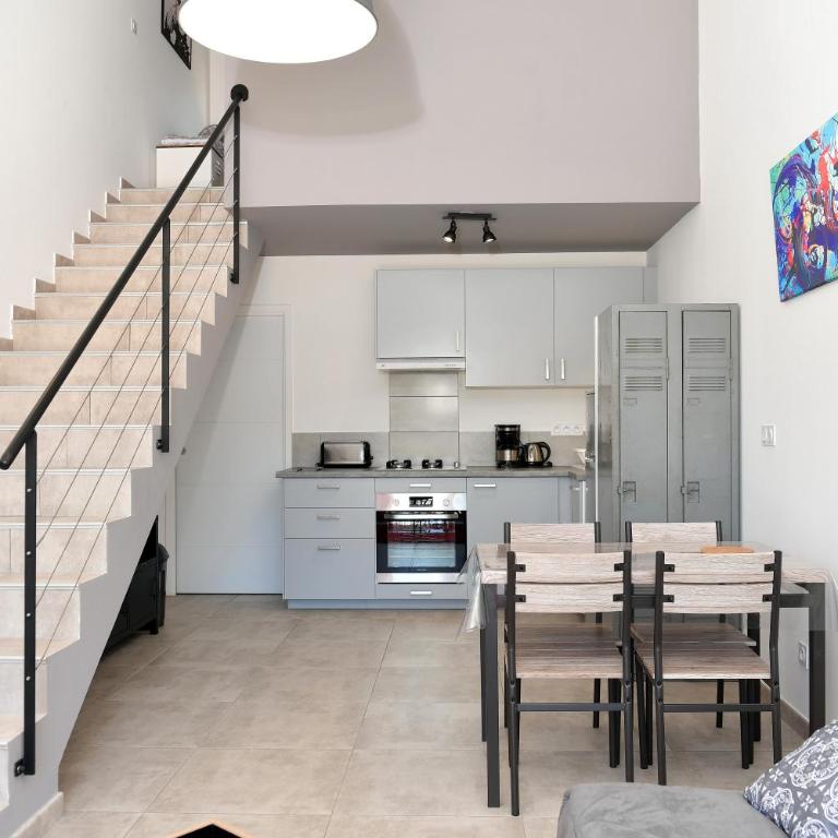 Sous Les Pins gîtes et chambres d'hôtes - Maison 1 Chambre - 7
