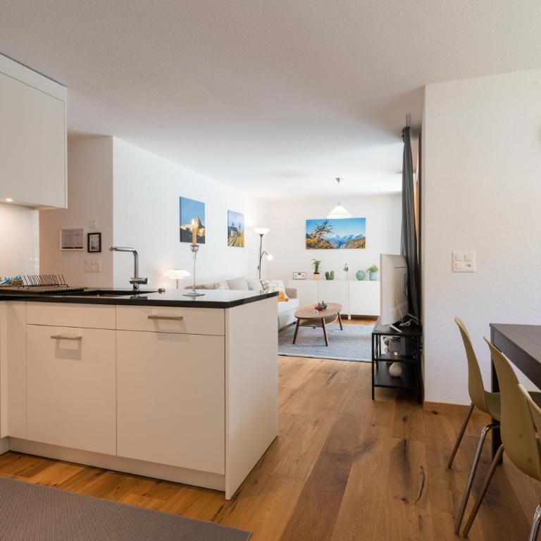 Montela Apartment-Hotel & Resort in the holiday region Saas-Fee Saastal - Apartment mit 3 Schlafzimmern - 2