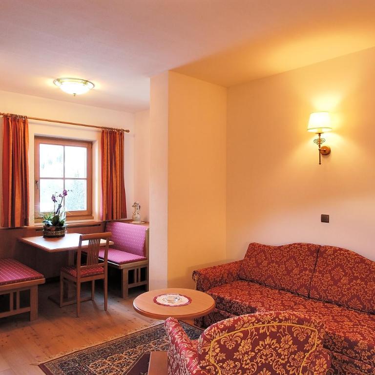Hotel Hubertushof - Suite - 2