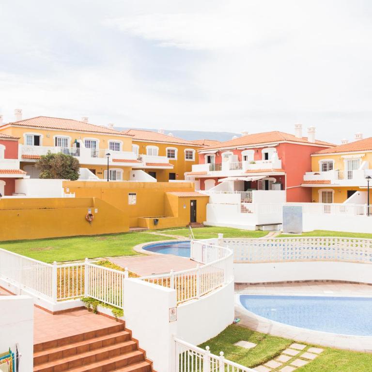 Lovely&Sunny Apartament Near Poris Beach - Apartamento con vistas a la piscina - 10