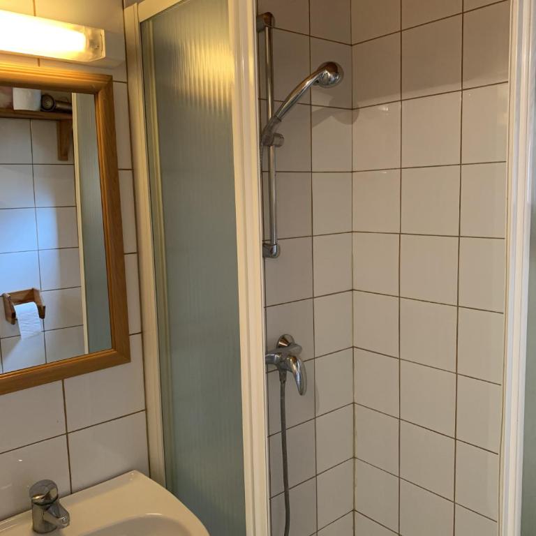 Chalet l'Atelier - Five-Bedroom Chalet - 31