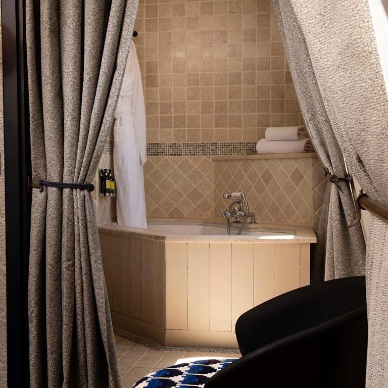 Hôtel Elysées Régencia - Suite Junior Coco - 3