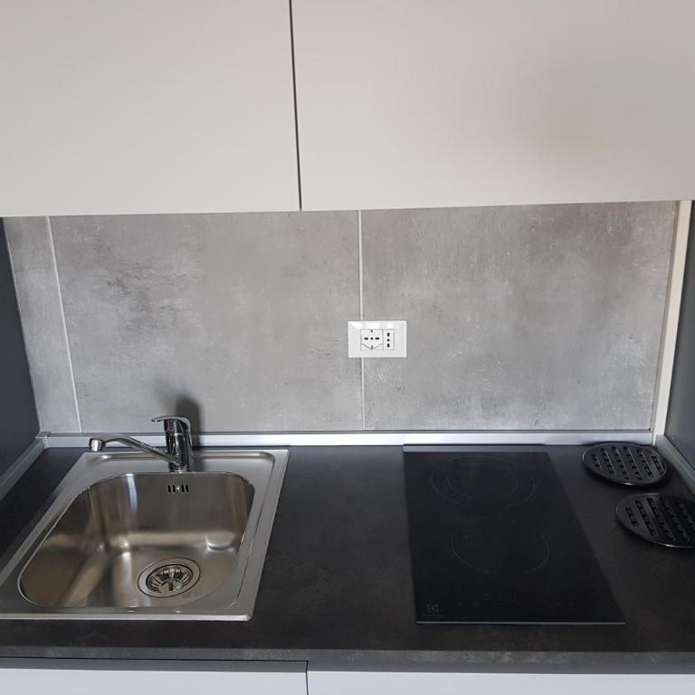 International Seaview Apartments - Studio with Garden View - 10