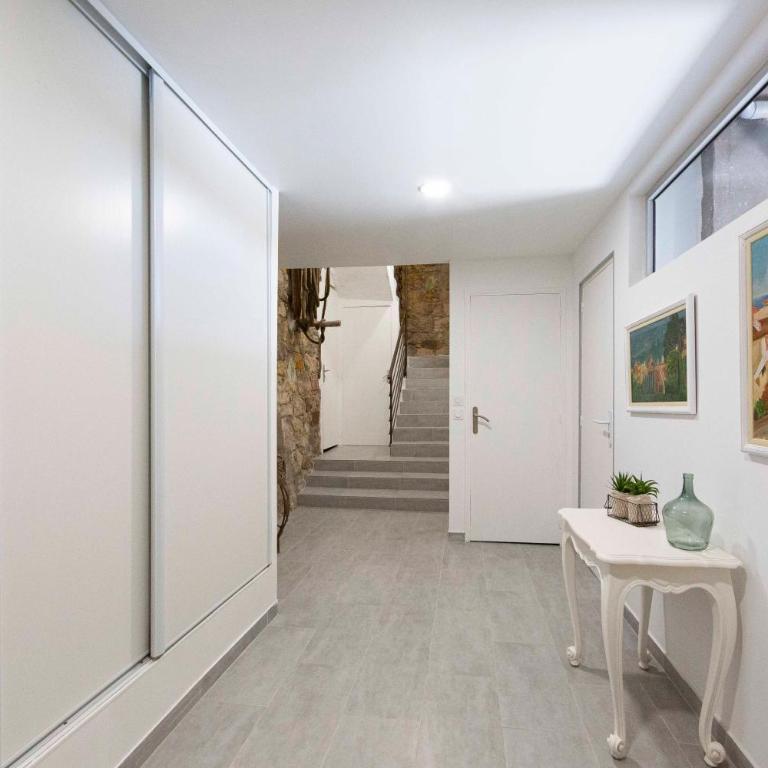 Breathtaking luxurious villa with sea-view in Théoule sur Mer - Villa - 31