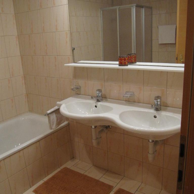 Apartments Schneiterhof - Der Frei-Raum - Apartment mit 3 Schlafzimmern und Balkon - 3