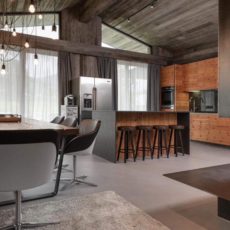 GOING TRIPLE A apartments WEST - Penthouse-Apartment mit Whirlpool - 3