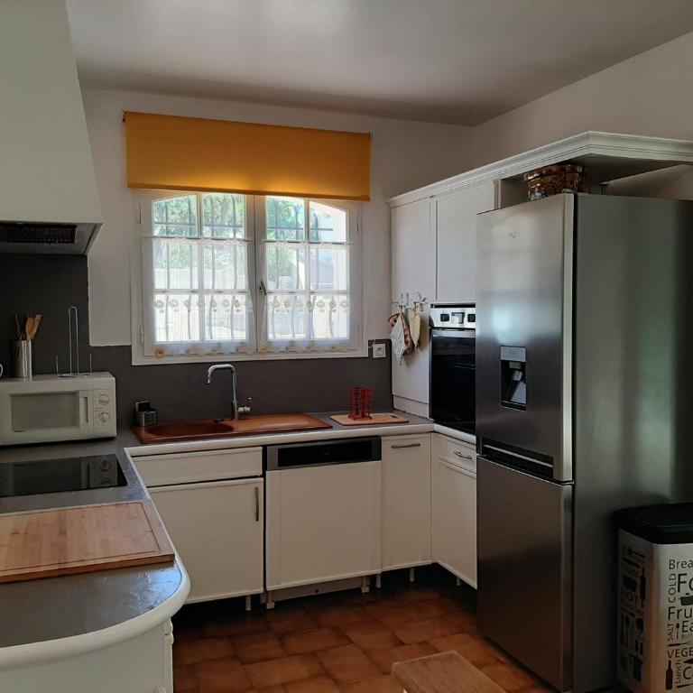 Villa avec grande piscine plage et port de Sanary à pieds - Villa con 3 Camere da Letto - 13