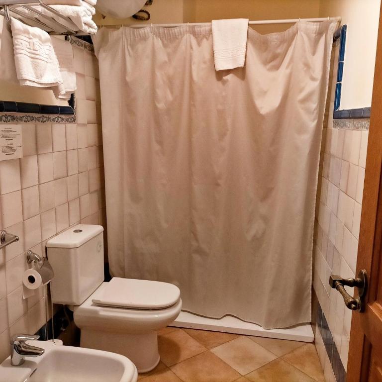 Abadia Suites - Studio (2 Adults) - 9