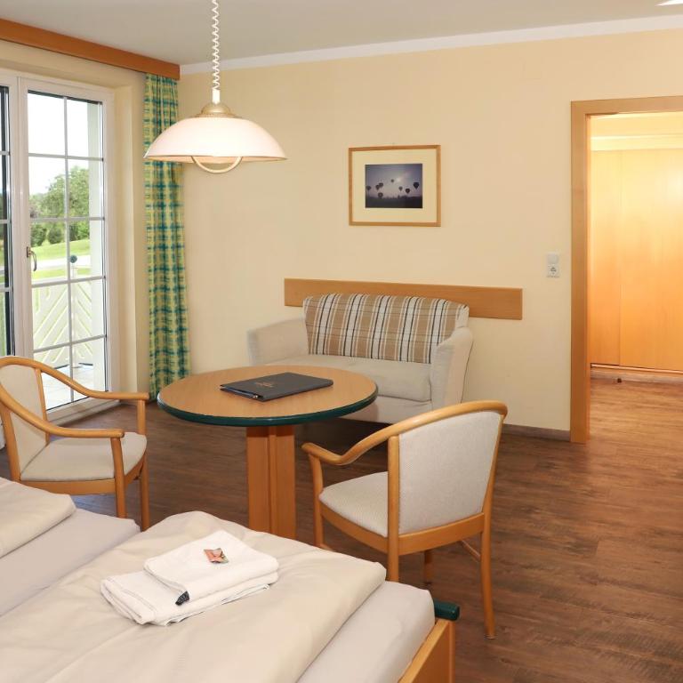 Sonntagsberg Hof Familie Fiedler - Doppelzimmer mit Balkon - 3