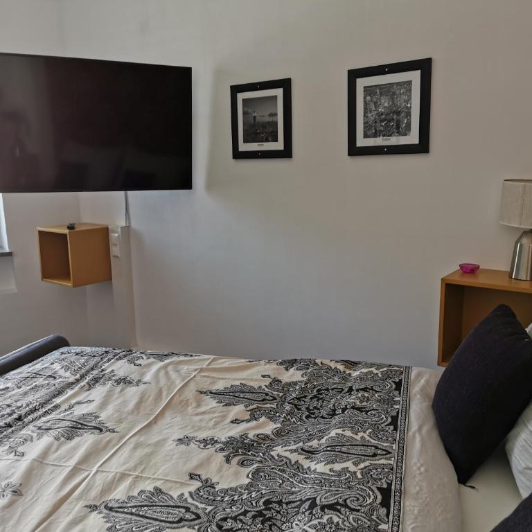 Studios Klagenfurt - Apartment mit Blick auf die Berge - 12