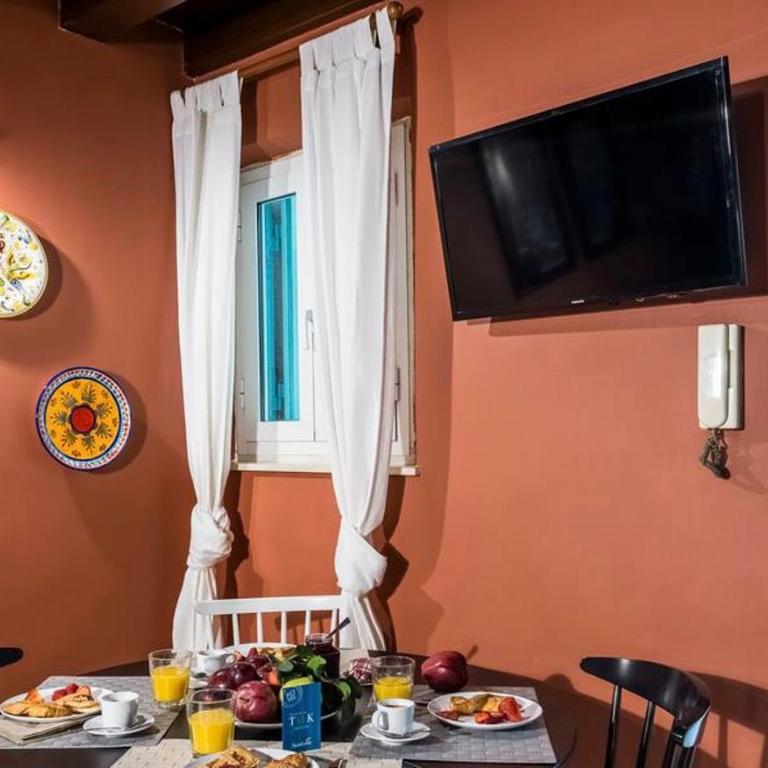 Fontana di Trevi Luxury Nest - One-Bedroom Apartment - 3