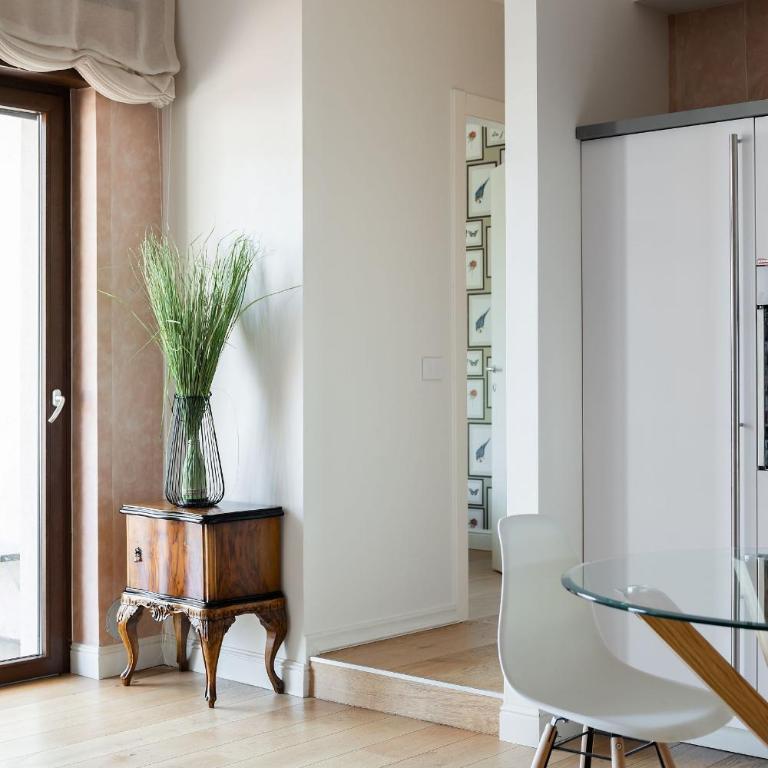 Como Bellevue Duomo - Appartamento con 2 Camere da Letto - 10