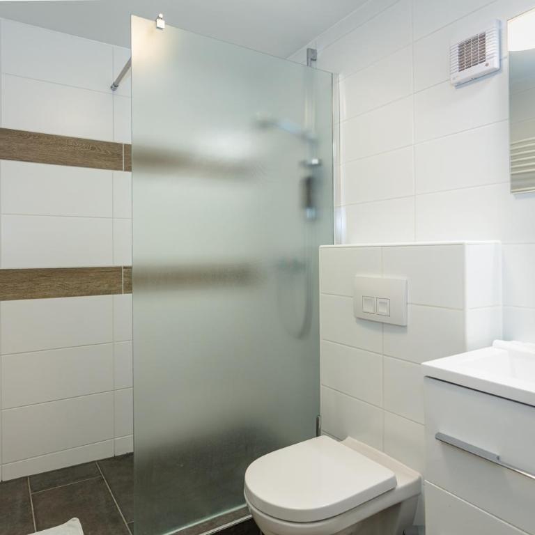 Hotel Landhaus Lungau - Dreibettzimmer - 3