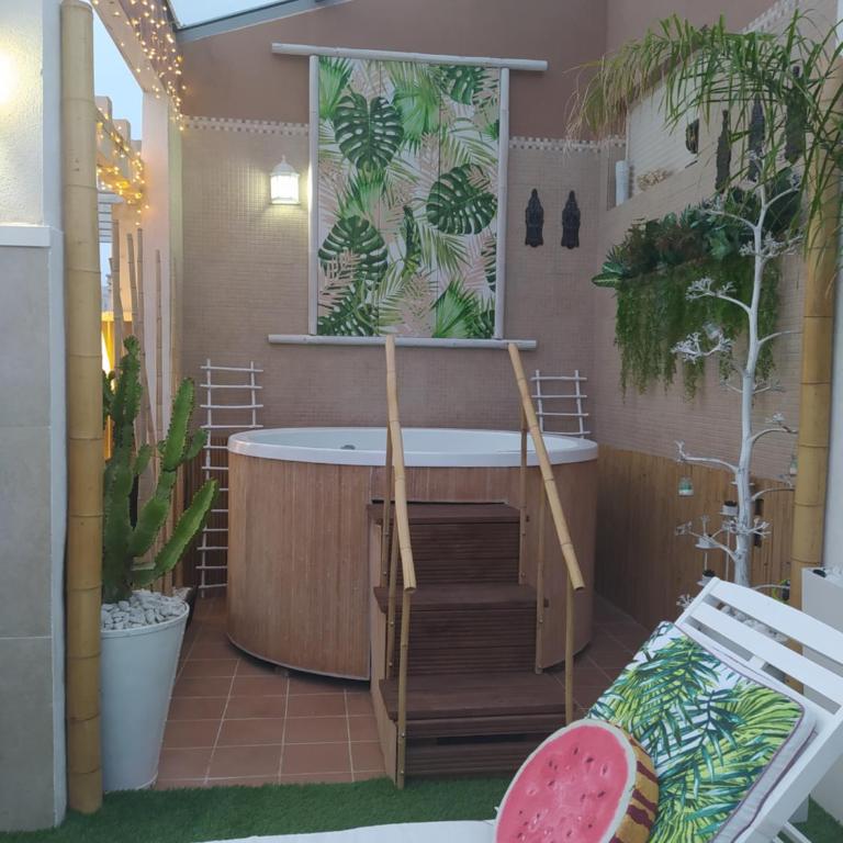APARTAMENTO CON JACUZZI PRIVADO Y PARKING - Apartment - 10