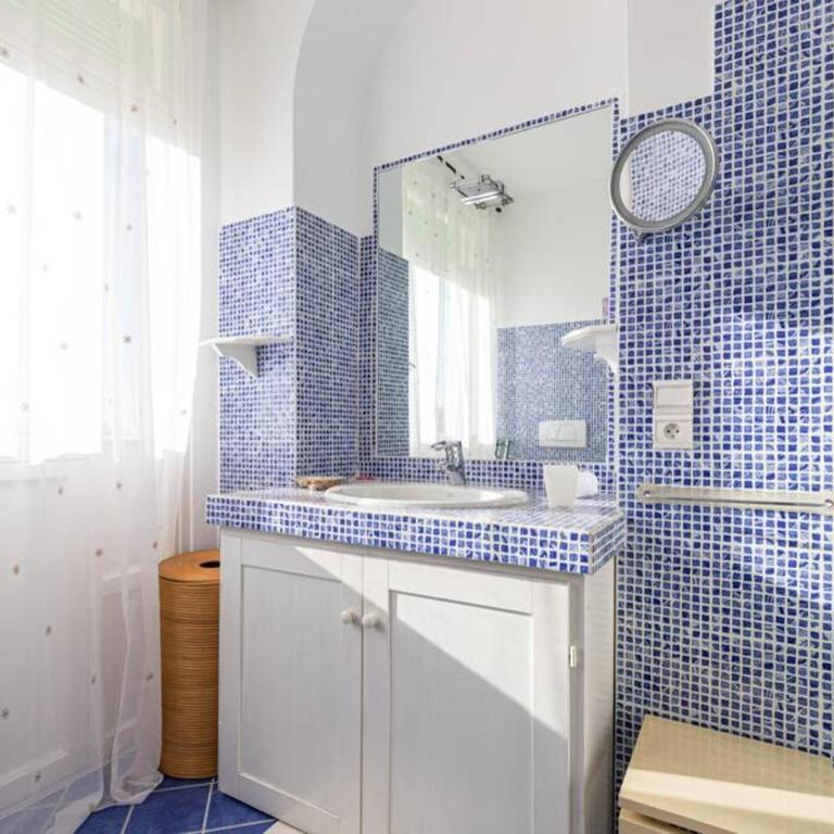Villa Rocky - Luxury 3BR Apt in Liberty Villa.Pool,Garden,WiFi - Appartement 3 Chambres - 28