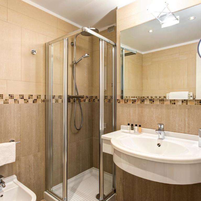 Hotel Indigo Verona - Grand Hotel Des Arts by IHG - Camera King Standard - 2