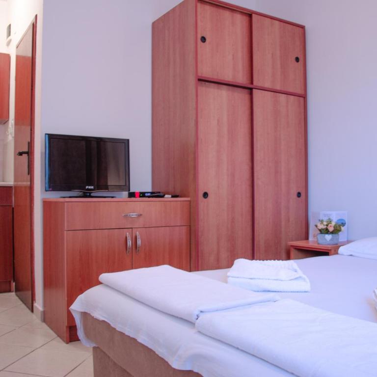Mediterranean Retreat Becici - Dvokrevetna Soba sa Bračnim Krevetom i Terasom - 14