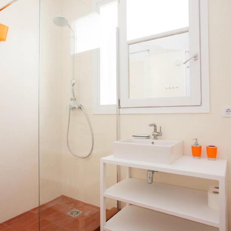 Pere IV · New & modern apartment close to beach - Two-Bedroom Apartment - 24