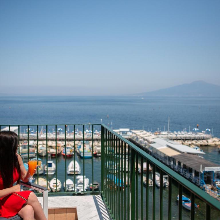 SeaView Sorrento Apartment by the sea with terrace - Appartamento con 2 Camere da Letto - 11