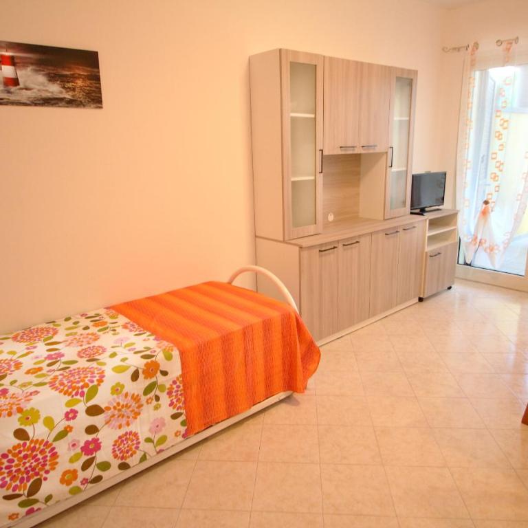 Bilocale Orange - Appartamento - Piano Terra - 2