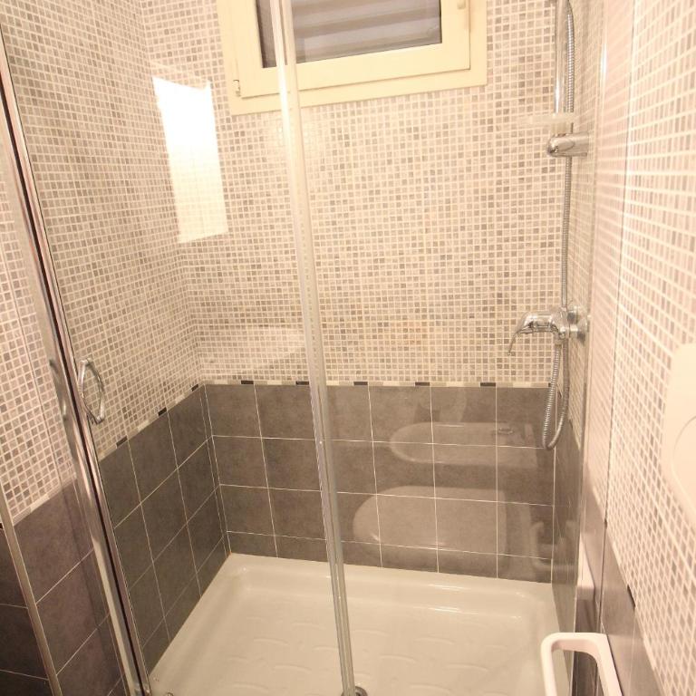 Bilocale Grey - Appartamento con 1 Camera da Letto - 5