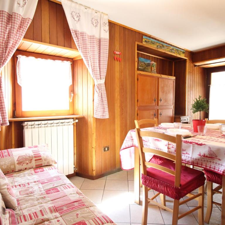 Lo Stambecco Holiday Apartment - Affitti Brevi Italia - Appartamento con 2 Camere da Letto - 4