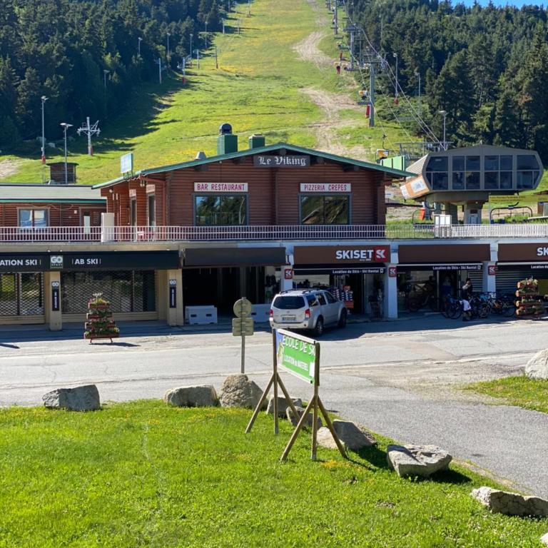 STUDIO LA POULE AU POT pieds des pistes font Romeu Pyrénées 2000 - Studio - Vue sur Montagne - 20