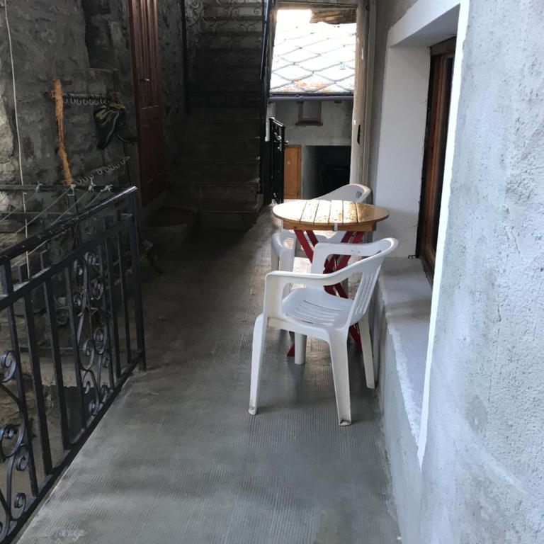 Trilocale in Centro La Marmotta - Affitti Brevi Italia - Appartamento con 1 Camera da Letto - 16