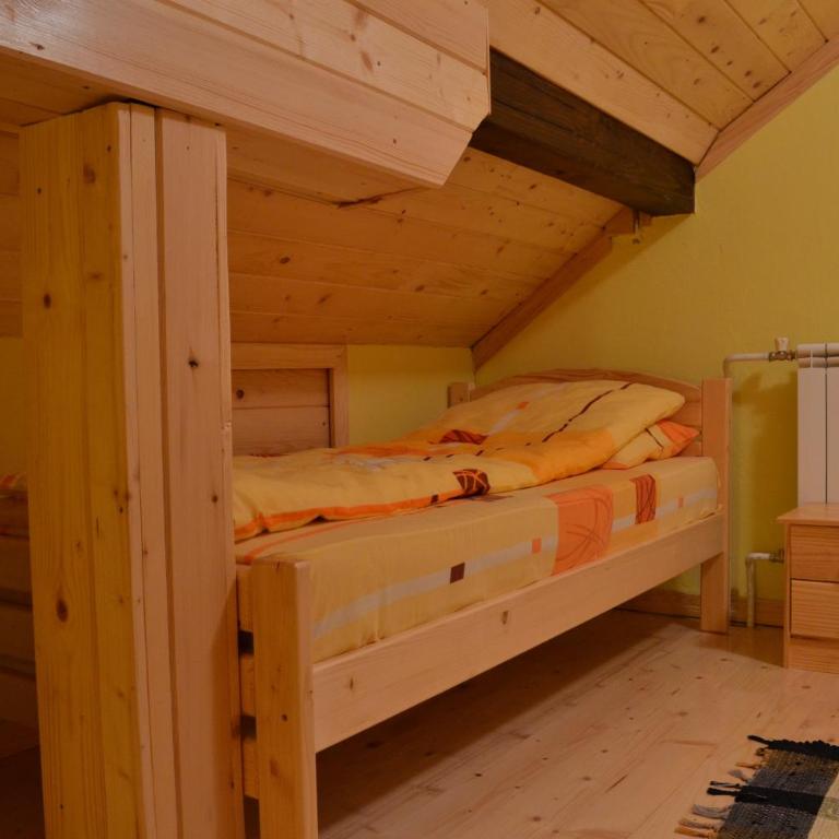 Apartments and Rooms Planinska Idila - Loft - 4